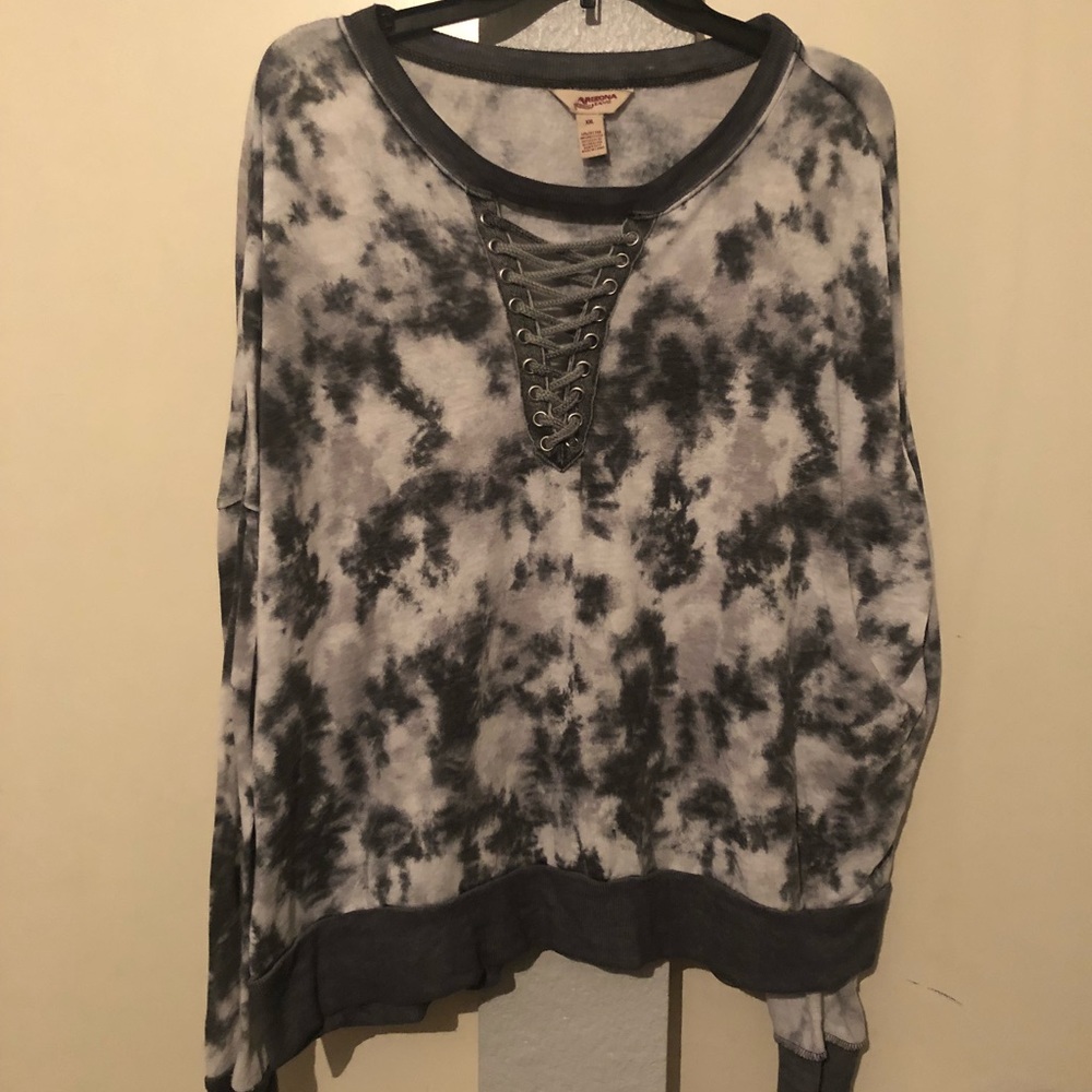 Lattice Front Acid Wash Sweater 🌚💀
